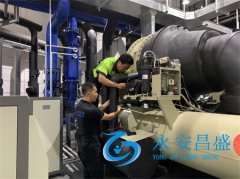 大型中央空調(diào)維保收費標準以及維?？照{(diào)重要性